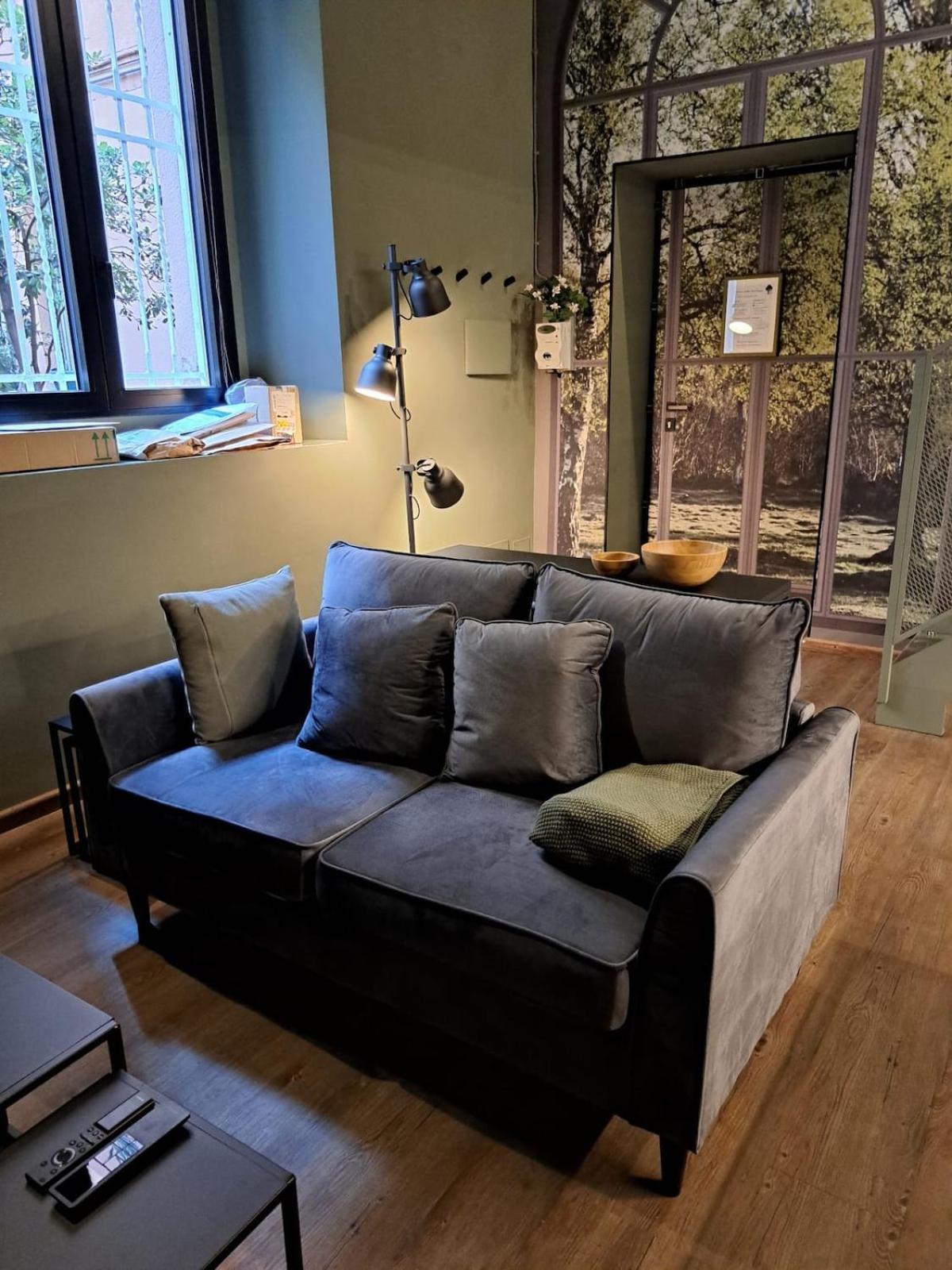 Tree House - Stylish Loft In The Heart Of