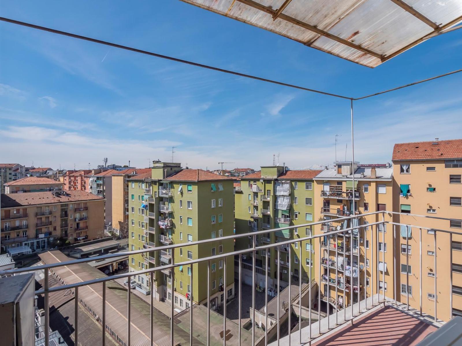 Xenia - Newly Renovated Milano