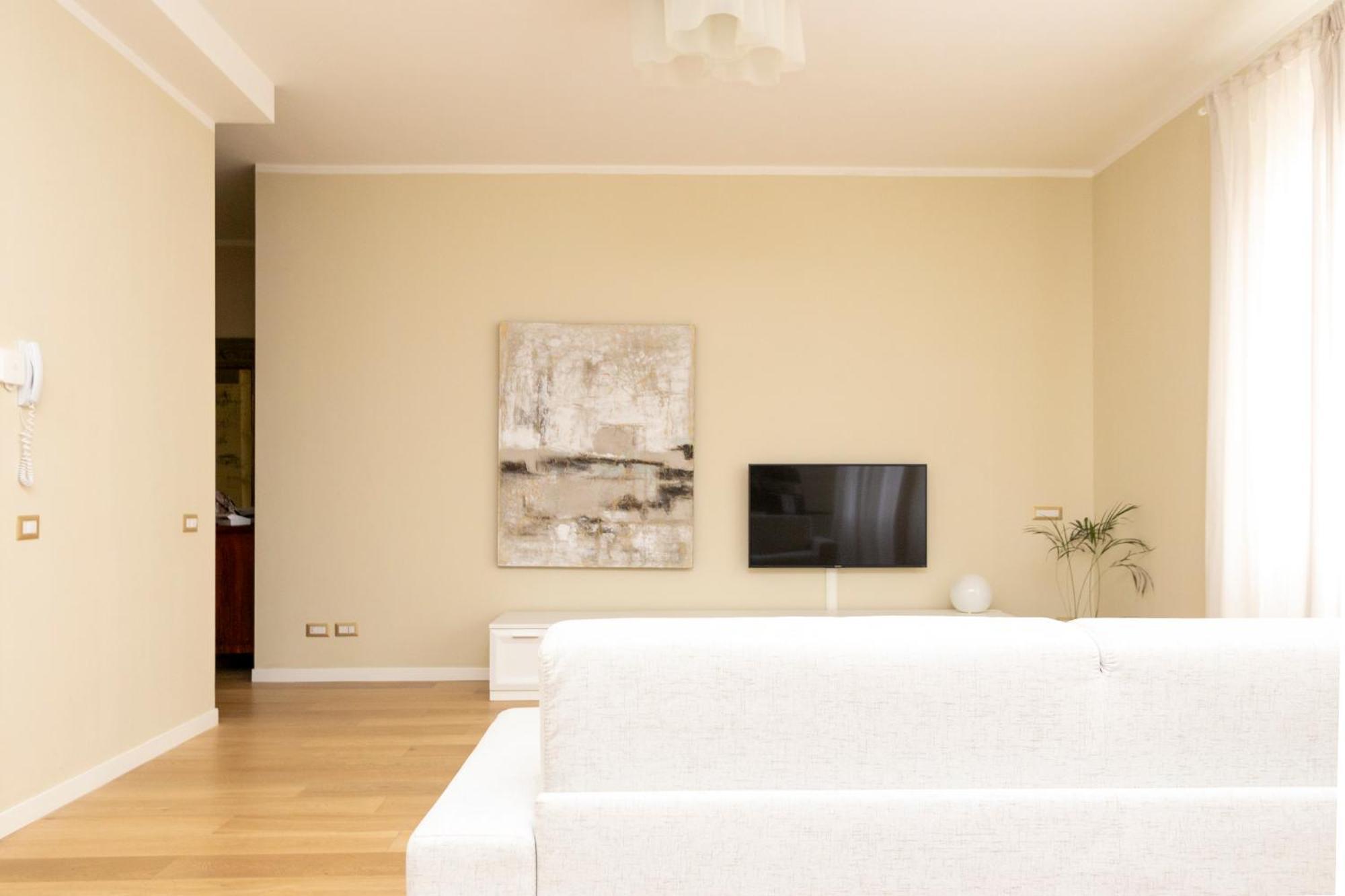 Exclusive In Station - Duomo 5 In Minutes Apartment Milan