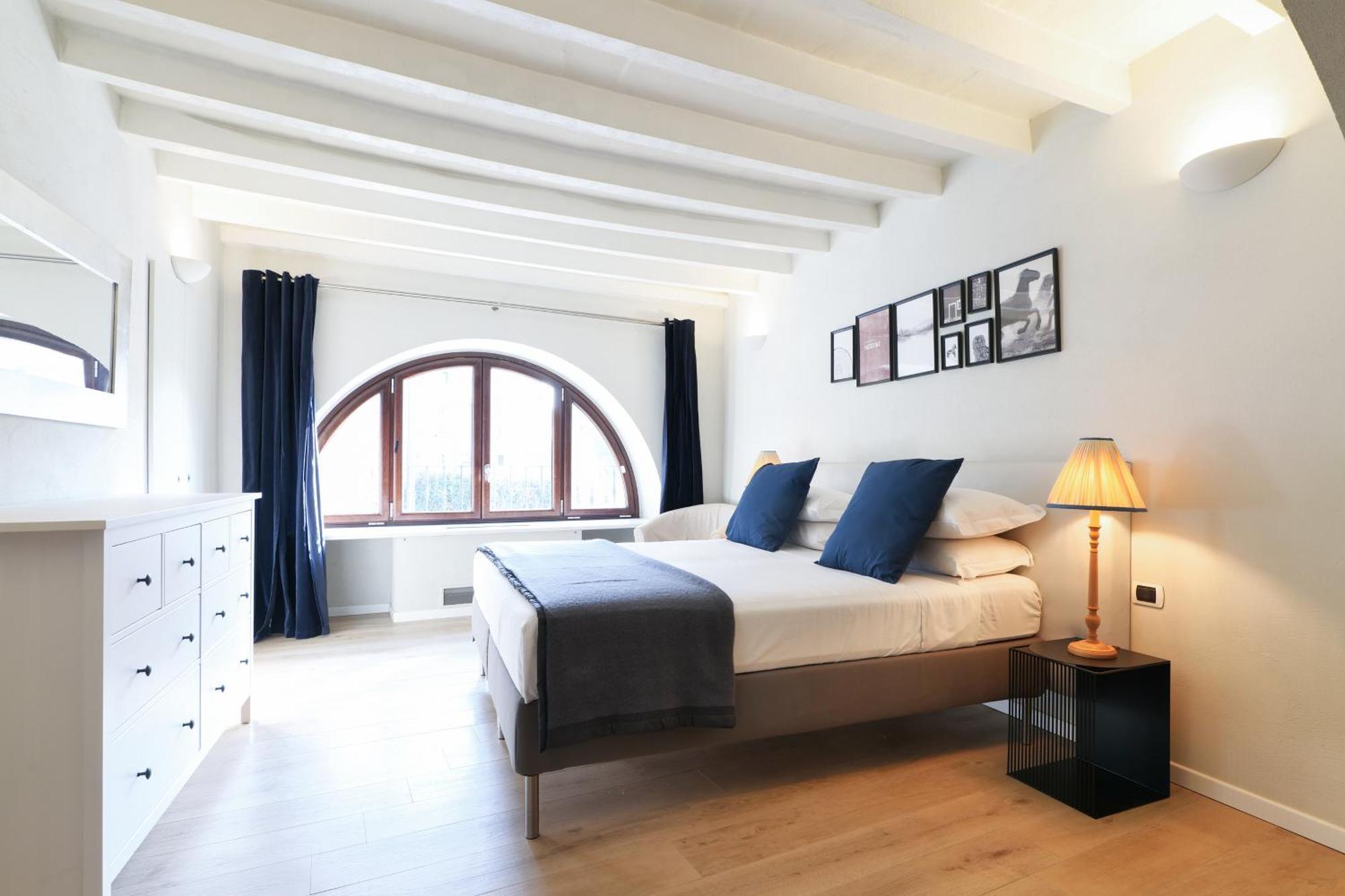 Elegant Rosales Apt. * Milano