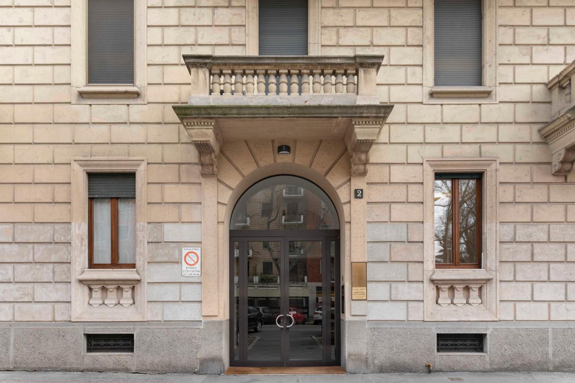 Santa Tecla Living Ruggero Di Lauria 2 Milan