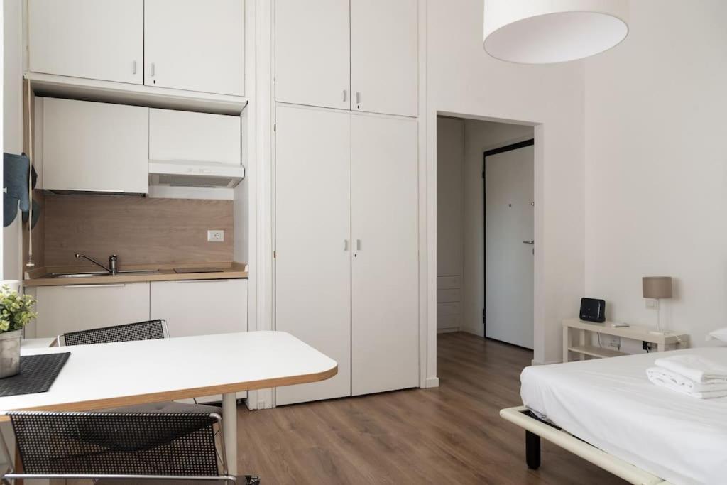 Youhosty - Garibaldi72 Apartamento Milão