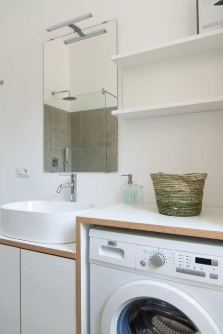 Apartamento Youhosty - Garibaldi72 Milão