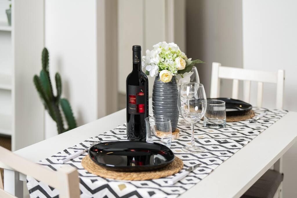2 Minutes From Station-exclusive Open Space Appartamento
