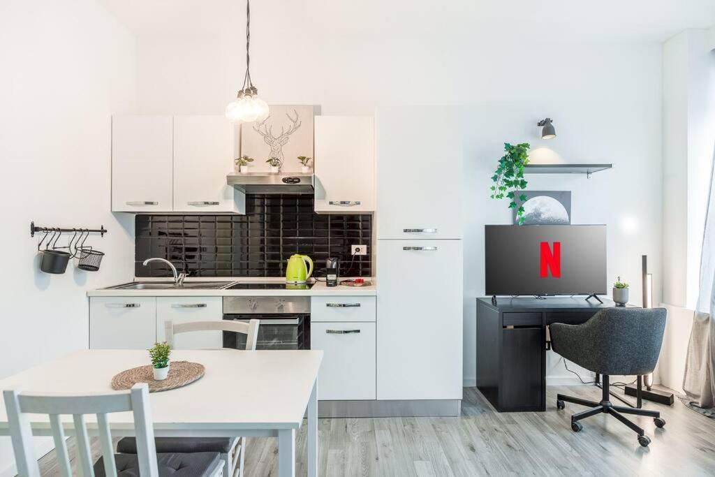 Appartamento 2 Minutes From Station-exclusive Open Space *