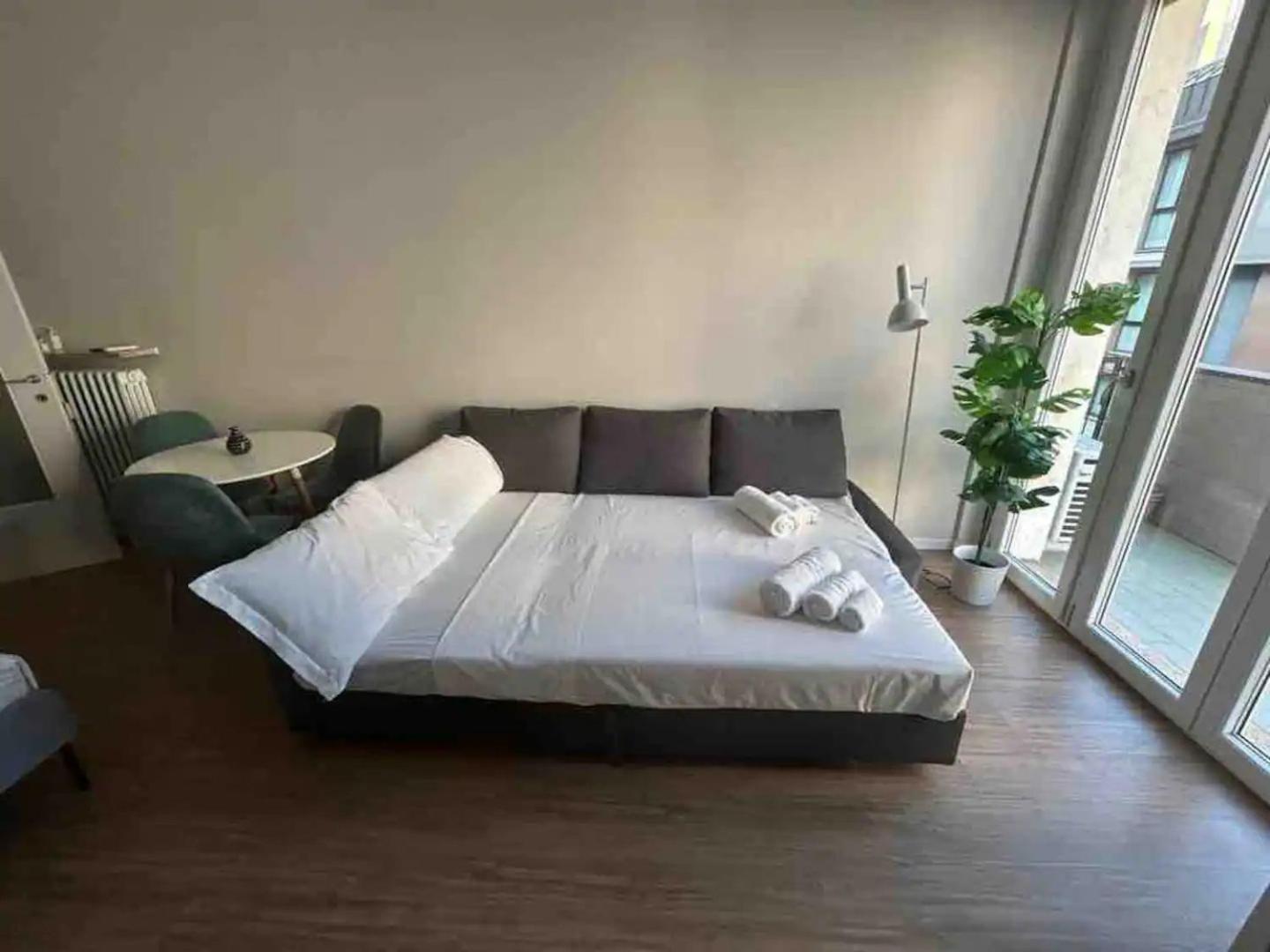 Apartment Arco Della Pace Sarpi Street 100 Metri