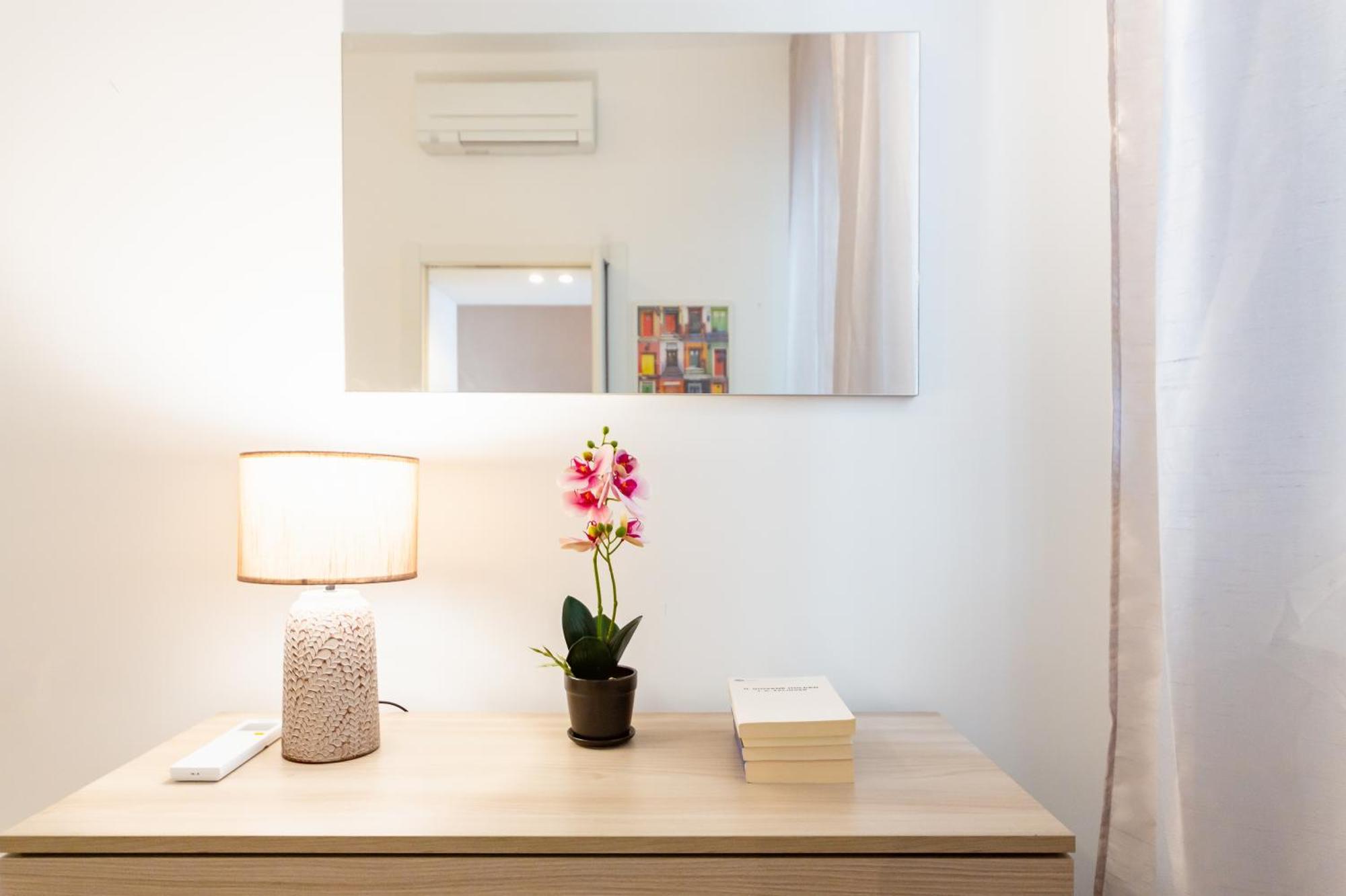 Metro M1- Fiera Citylife Duomo 10 Min Ac Wi-fi Apartamento