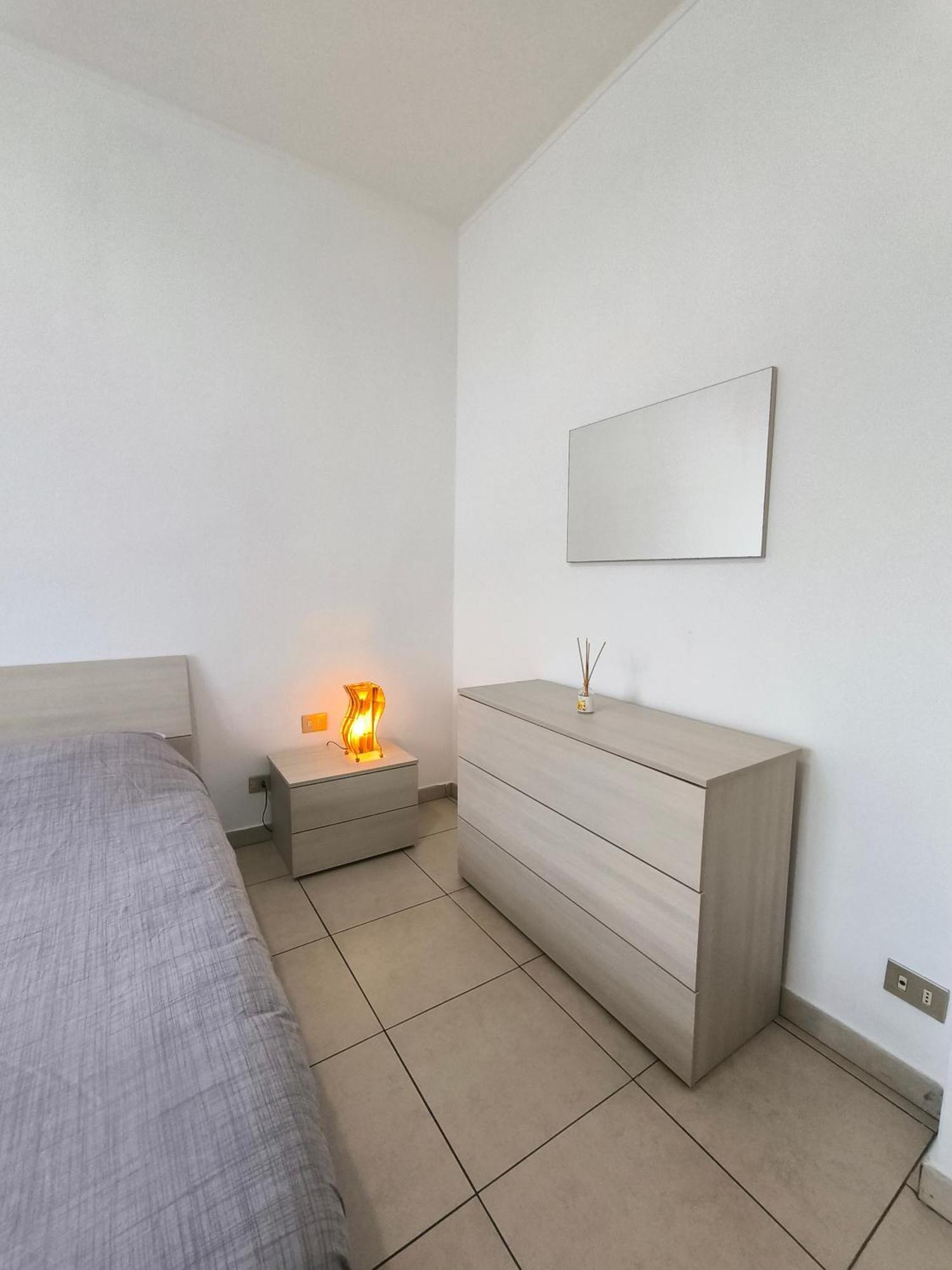 Apartment Portello Flat With Balcony