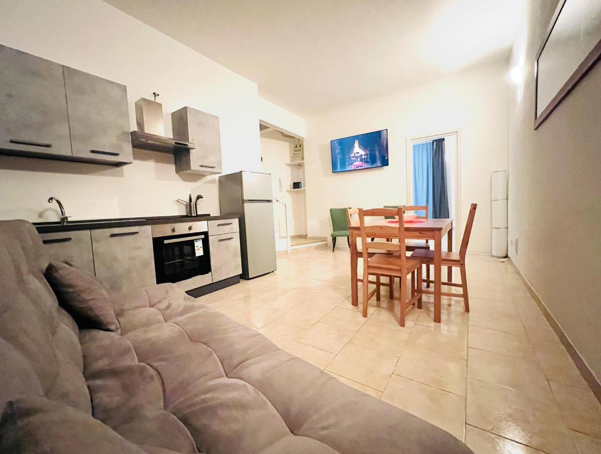 New Modern Apartments In Milan City Close To The Red Metro Milan