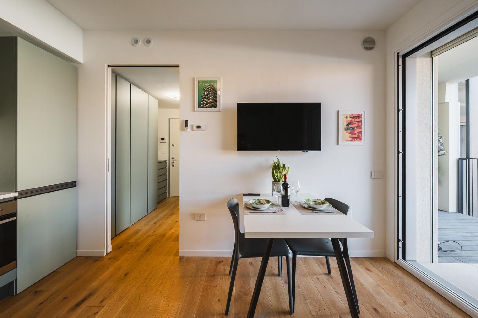Apartment Navigli Cozy Design With Balcony Milan