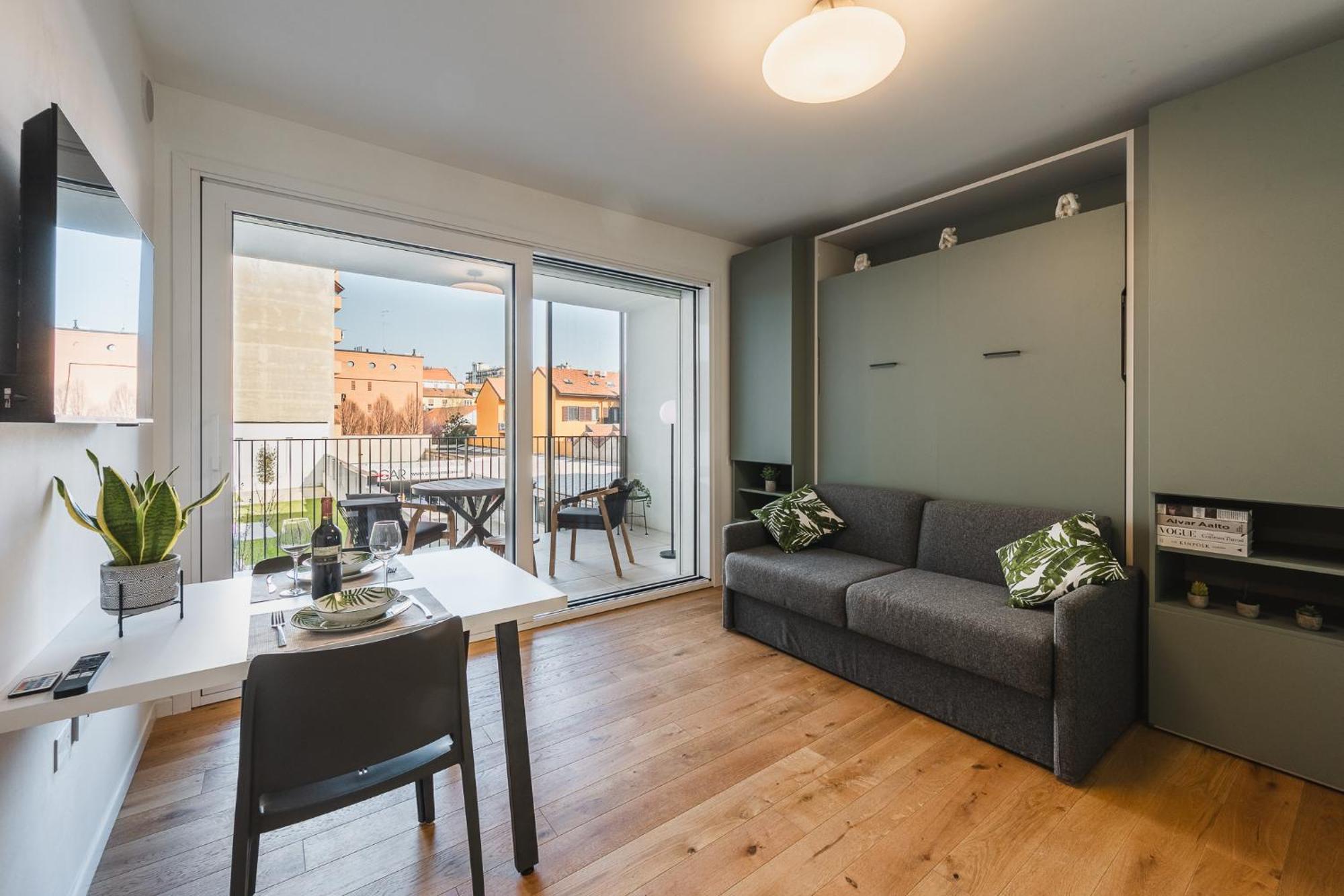 Navigli Cozy Design With Balcony *