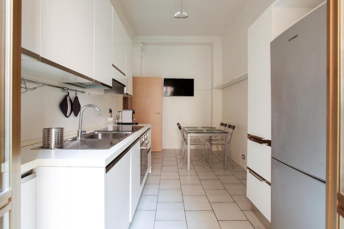 Apartment Elegante E Ampio In Zona Moscova *