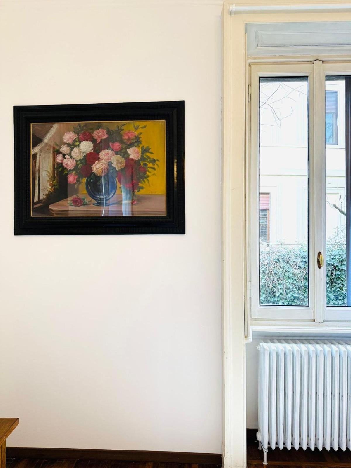 Comecasa 3 Bedrooms Near Bocconi Apartment Milan