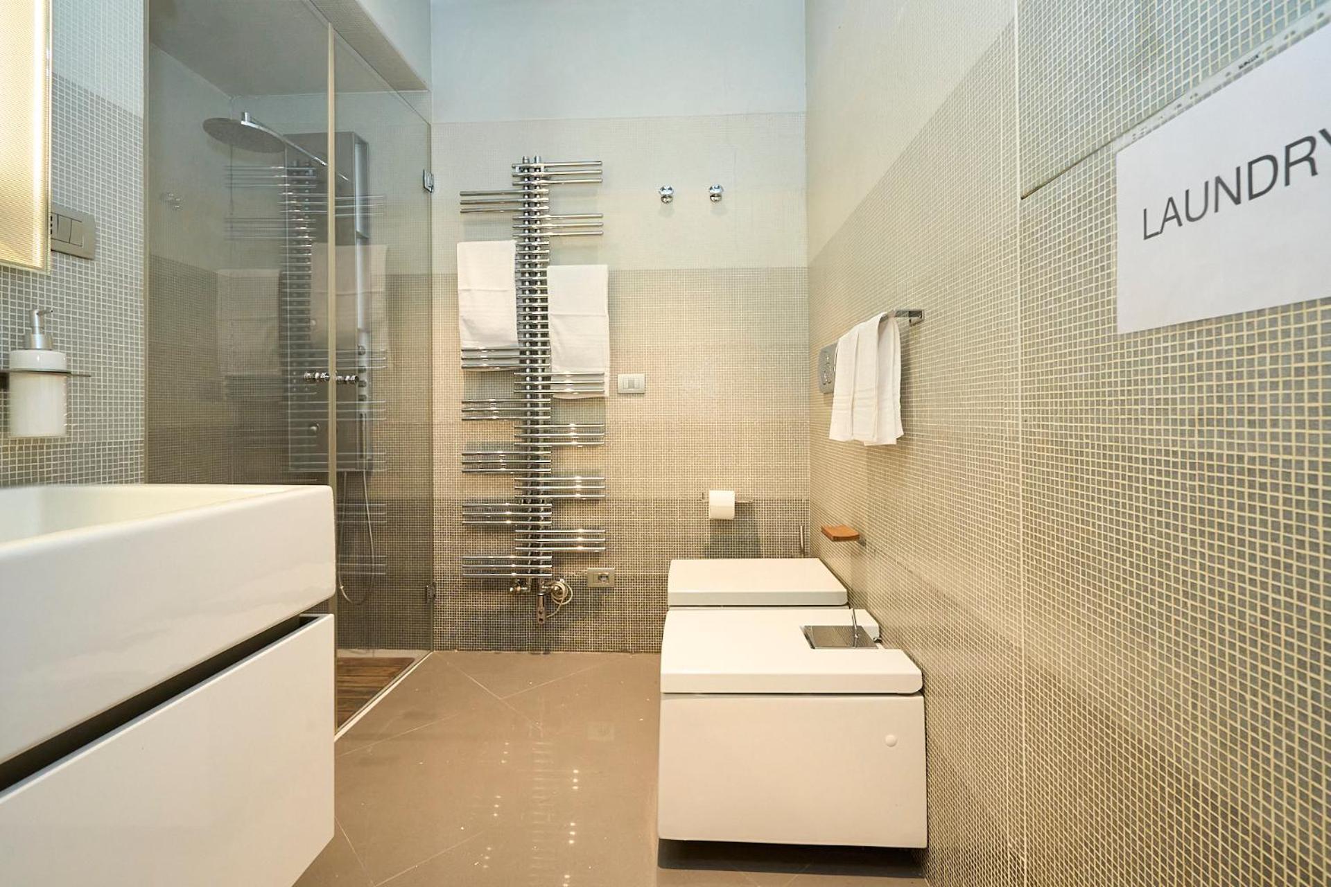 Apartment Luxury House - 2 Minutes Walk From Station *