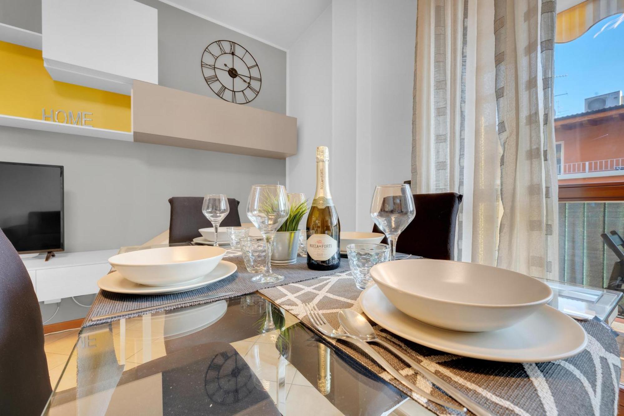 Pran27 -crescenzago - - Large - Bright - Milan