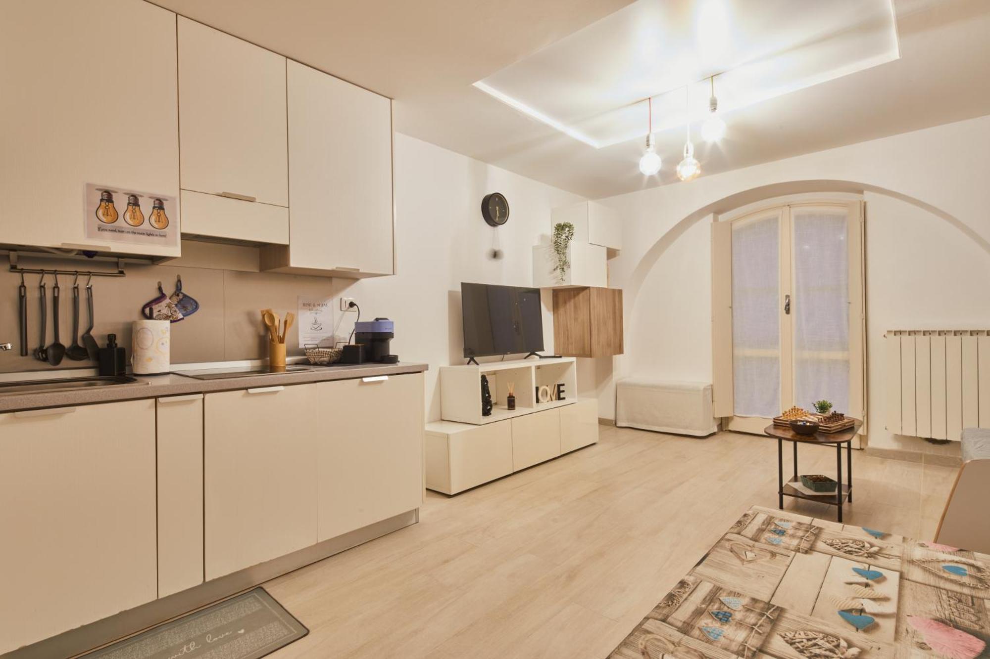 Apartment Charme House Navigli Milan