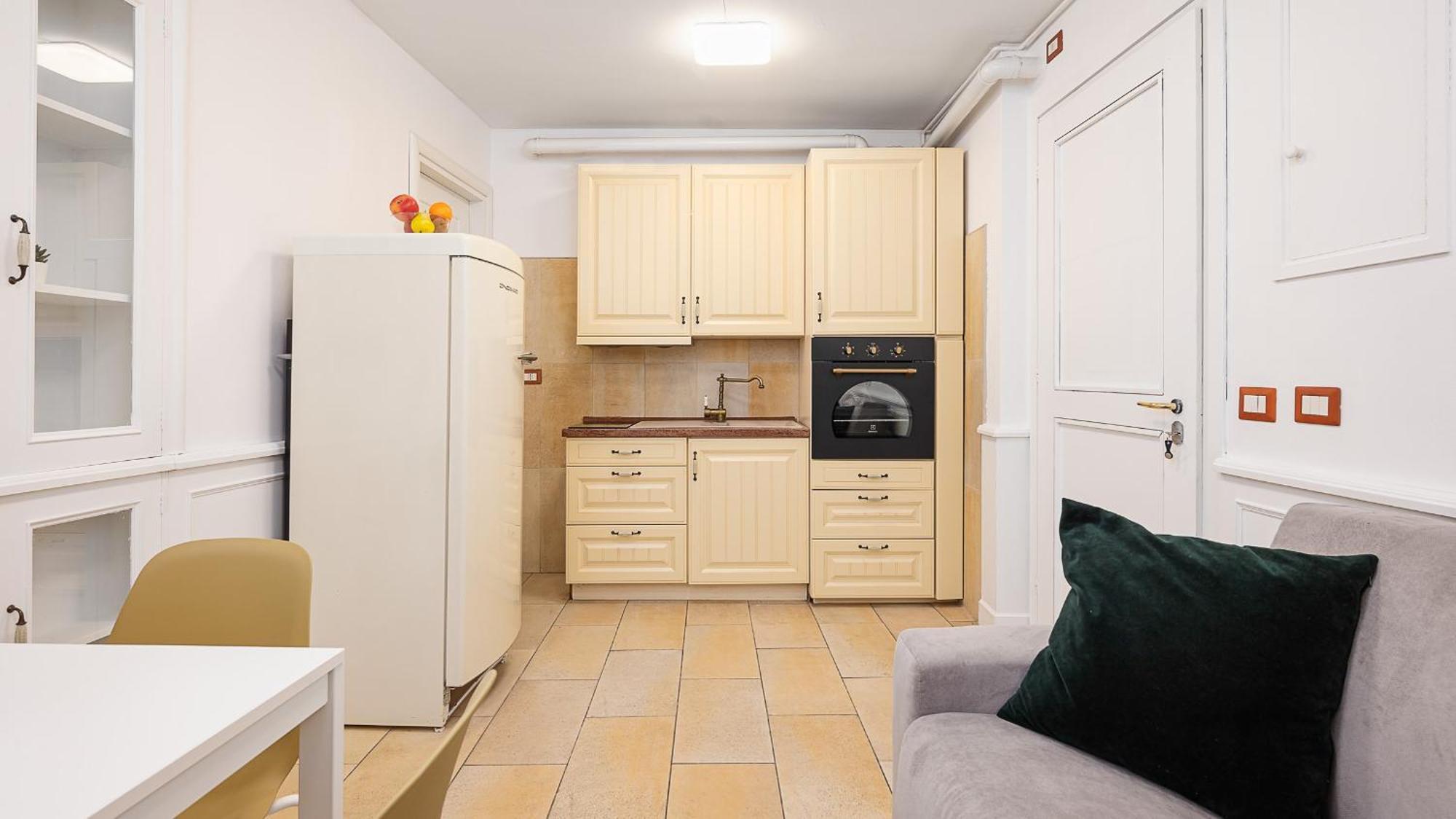 Classbnb - Just A 5 Minute Walk From Cathedral Square Apartamento Milão