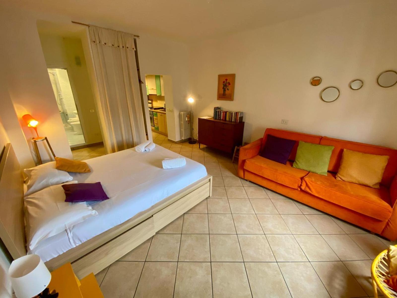 Apartment Porta Romana - Bright 350m From M3
