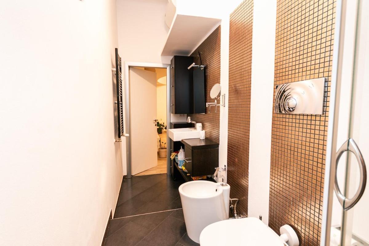 Chic Elegante Rifugio A Due Passi Dalla M4 Apartment *