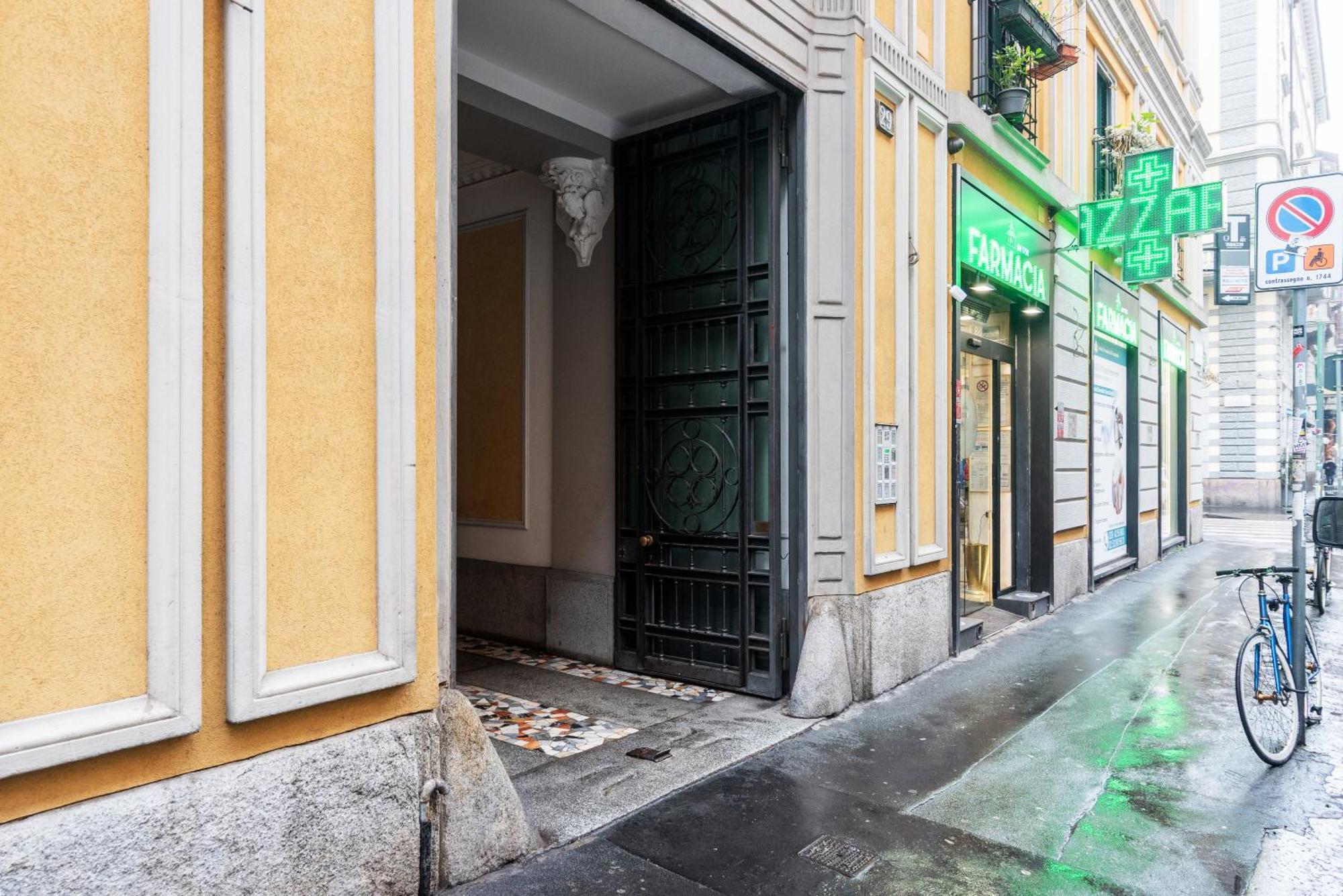 Quiet Two-room A Few Steps From Mm Ptvenezia Apartment *