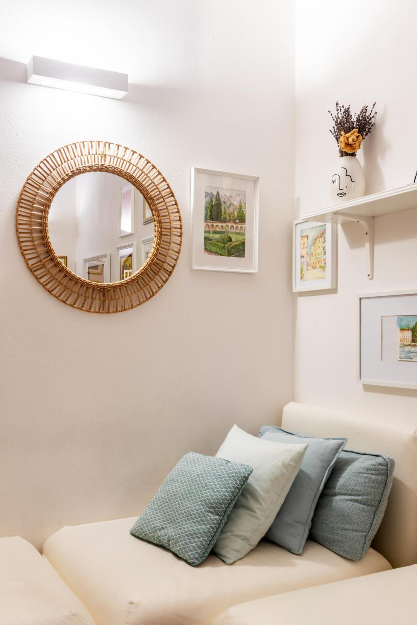 Quiet Two-room A Few Steps From Mm Ptvenezia Apartment