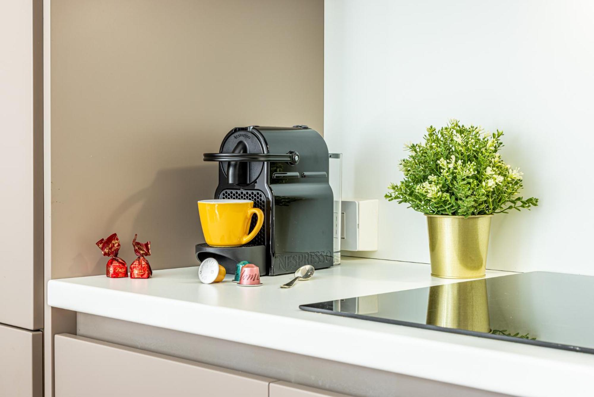 Luxury, Modern & Charming Near Station Milan