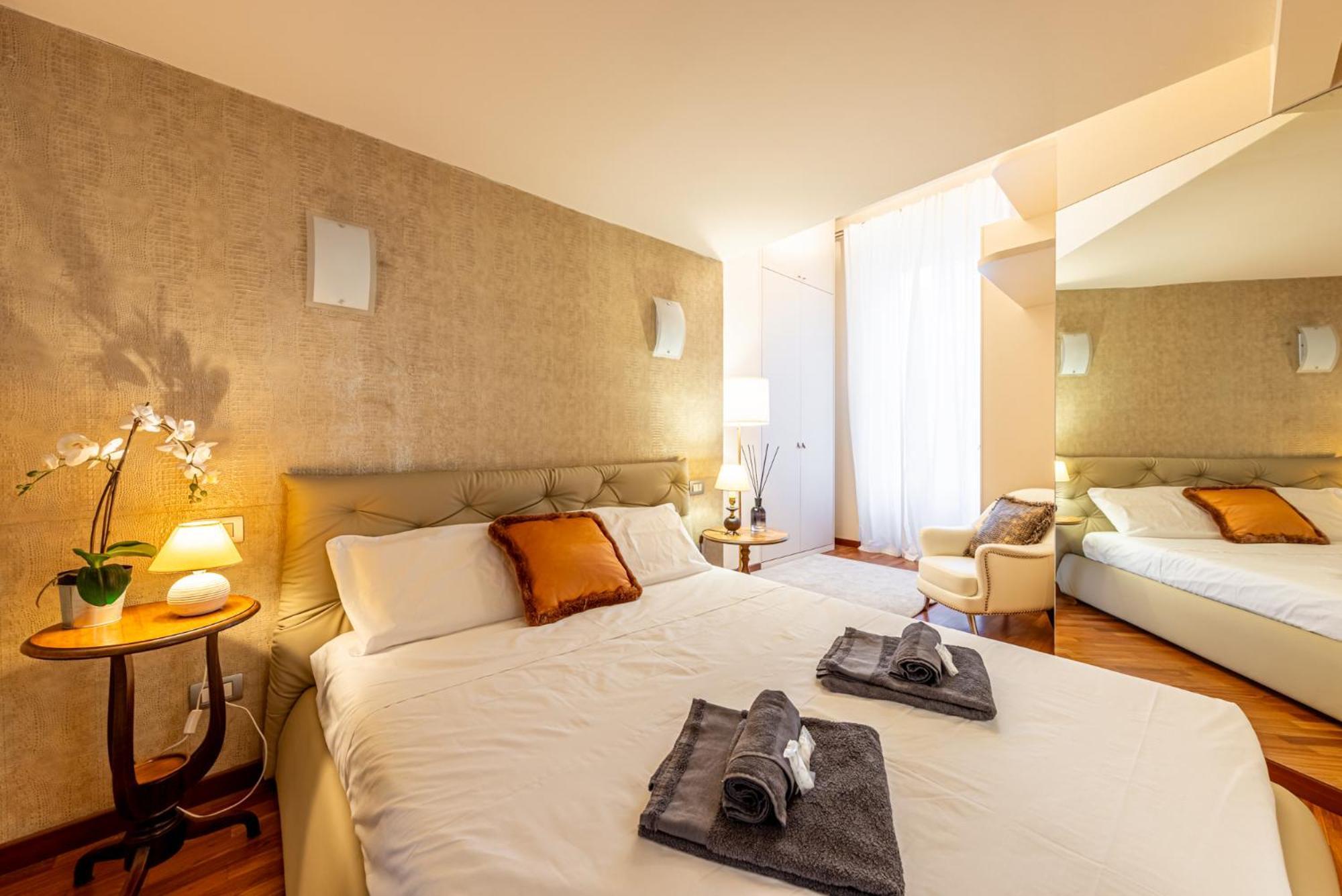 Apartment Luxury, Modern & Charming Near Station Milan