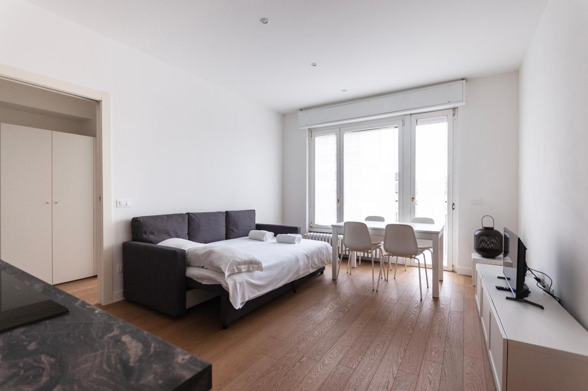 Youhosty - Gioia Large Apartment *