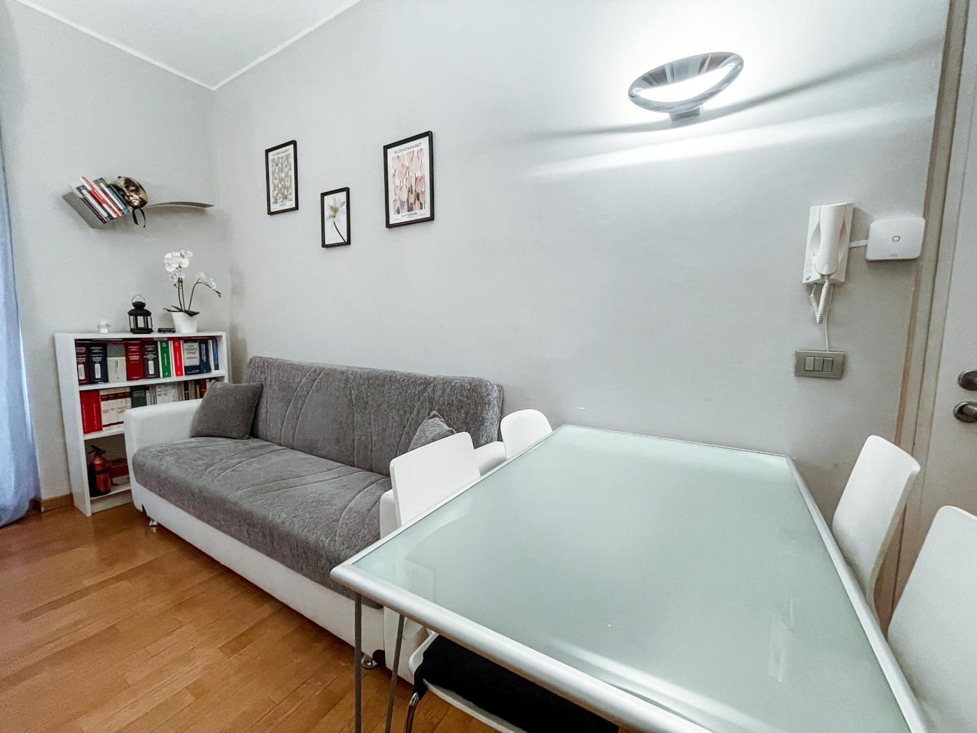 Archimede73, Citycenter * Milan