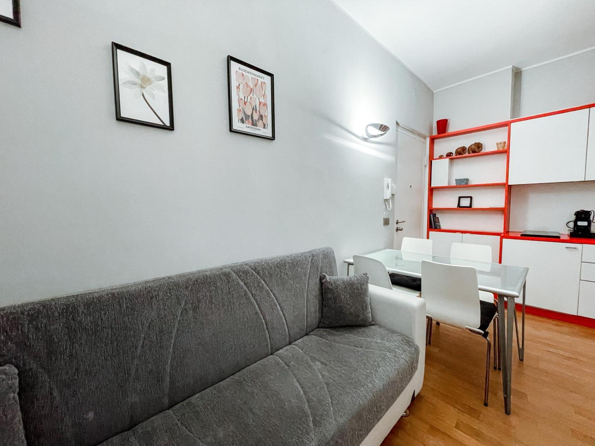 Archimede73, Citycenter * Milan