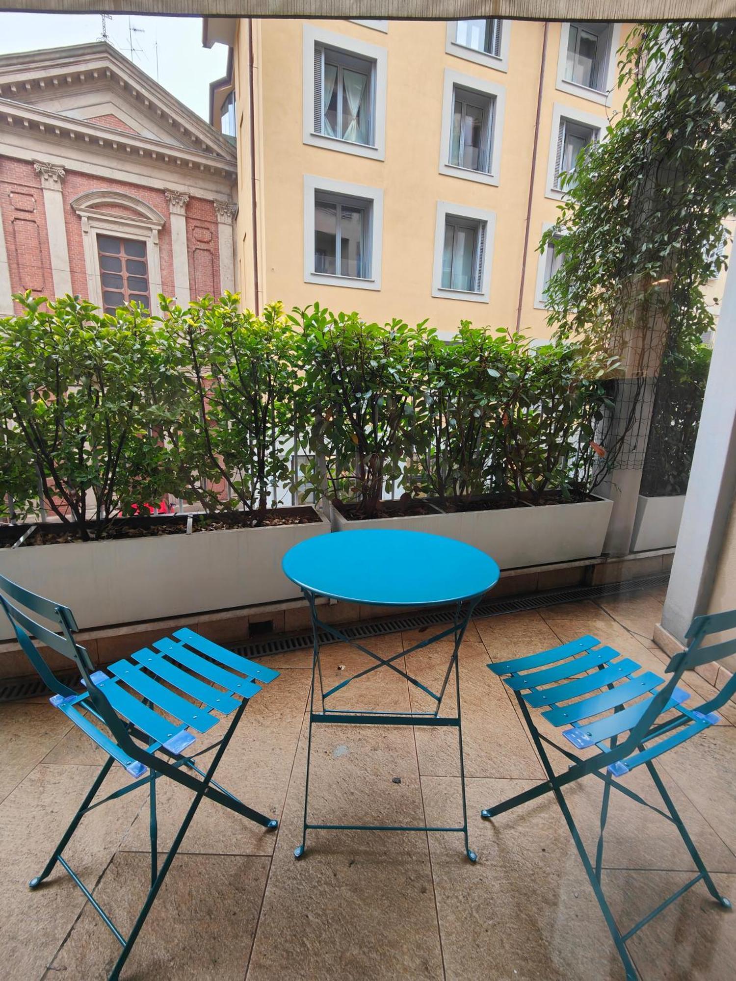 Magenta32 Charme Milan