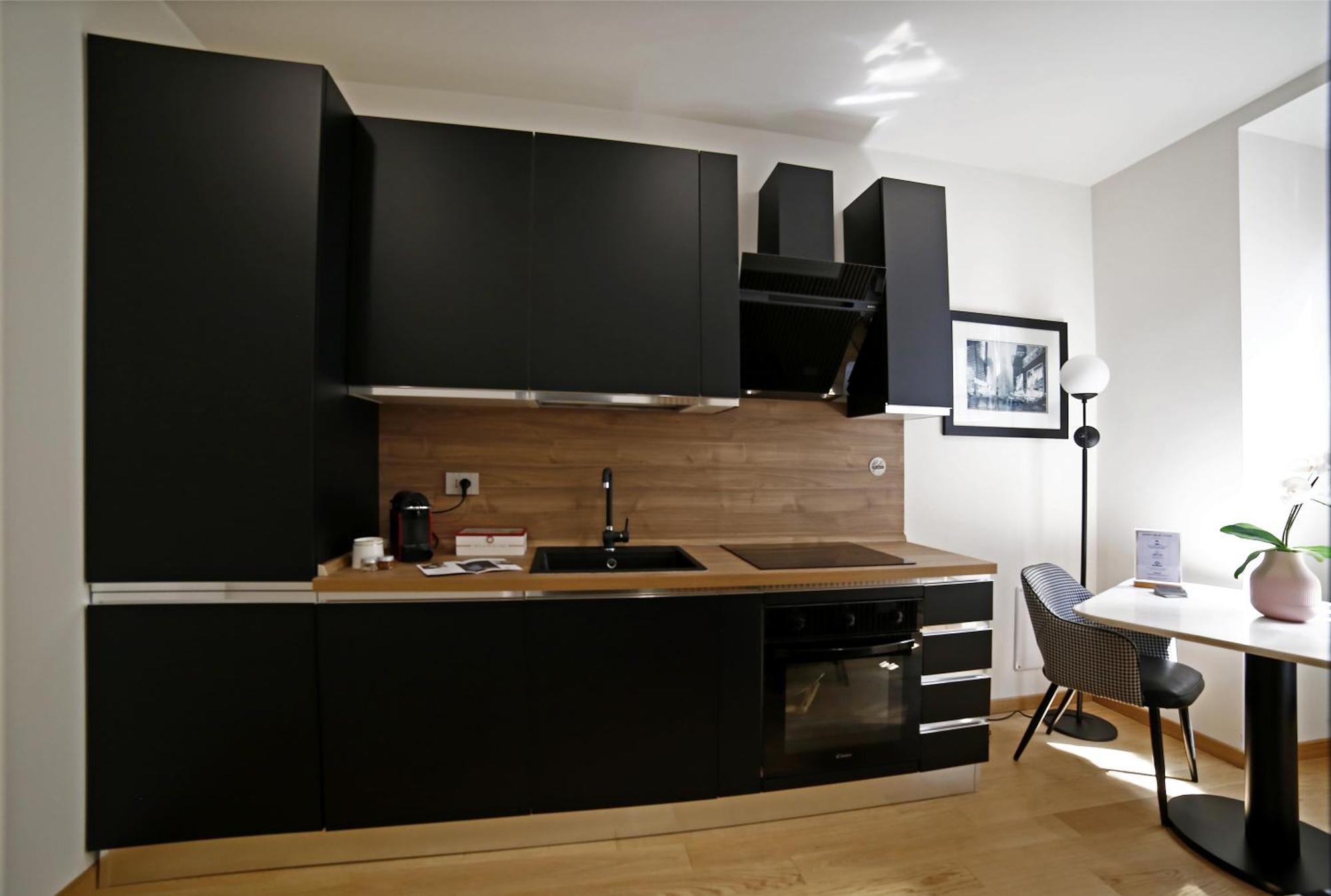 Apartment Repvblic Lux