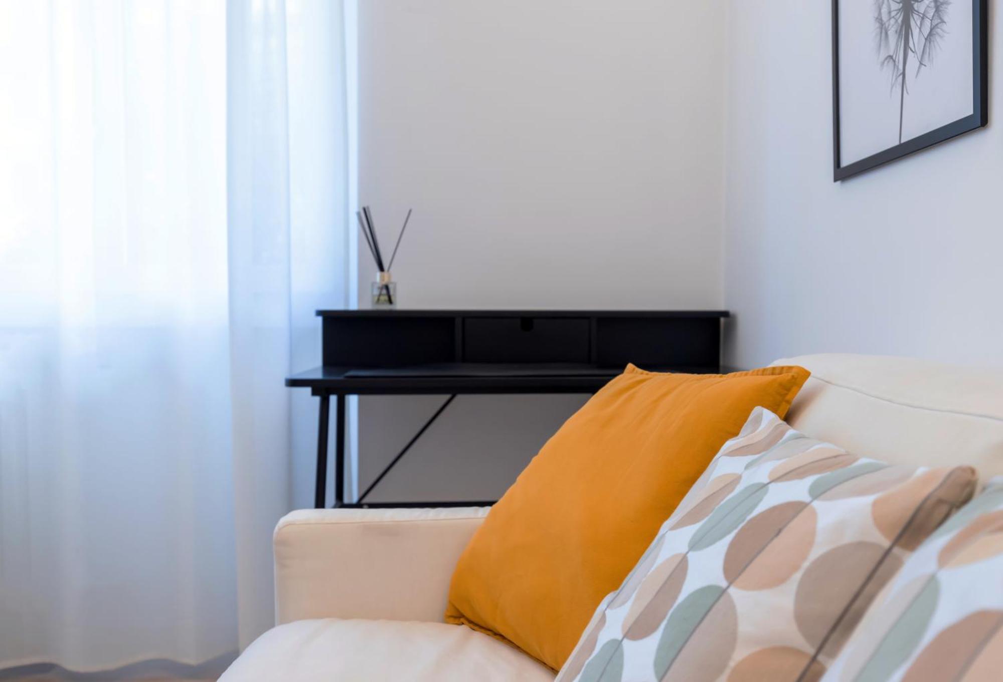 Apartment Navigli Porta Genova Eleganza E Comfort Nel Cuore Di