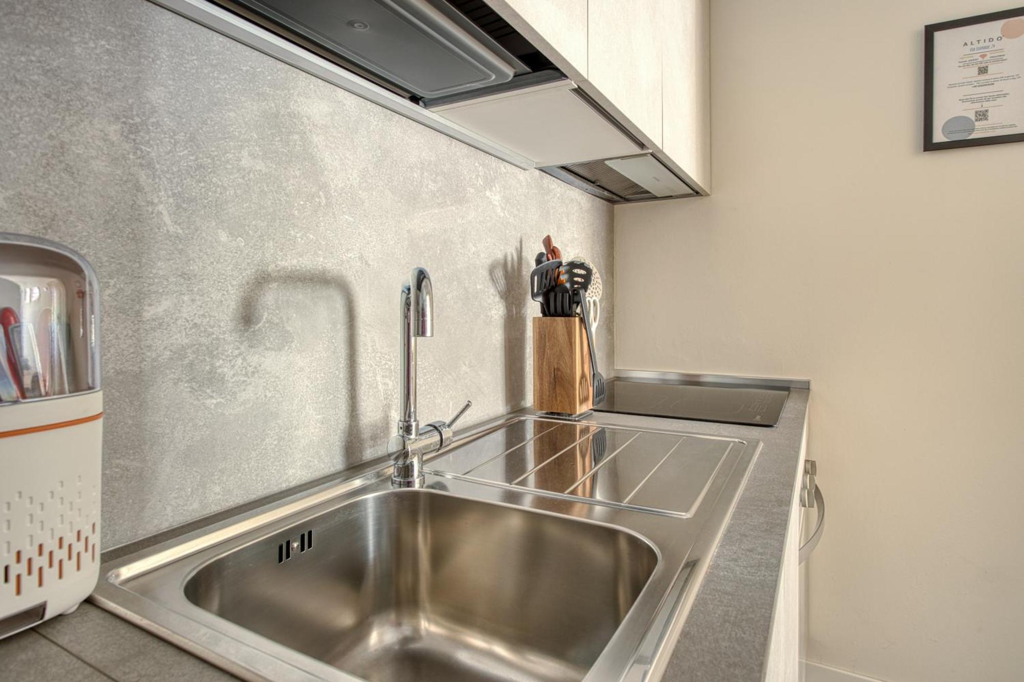 Apartment Joivy Classy Near Duomo Di Milan