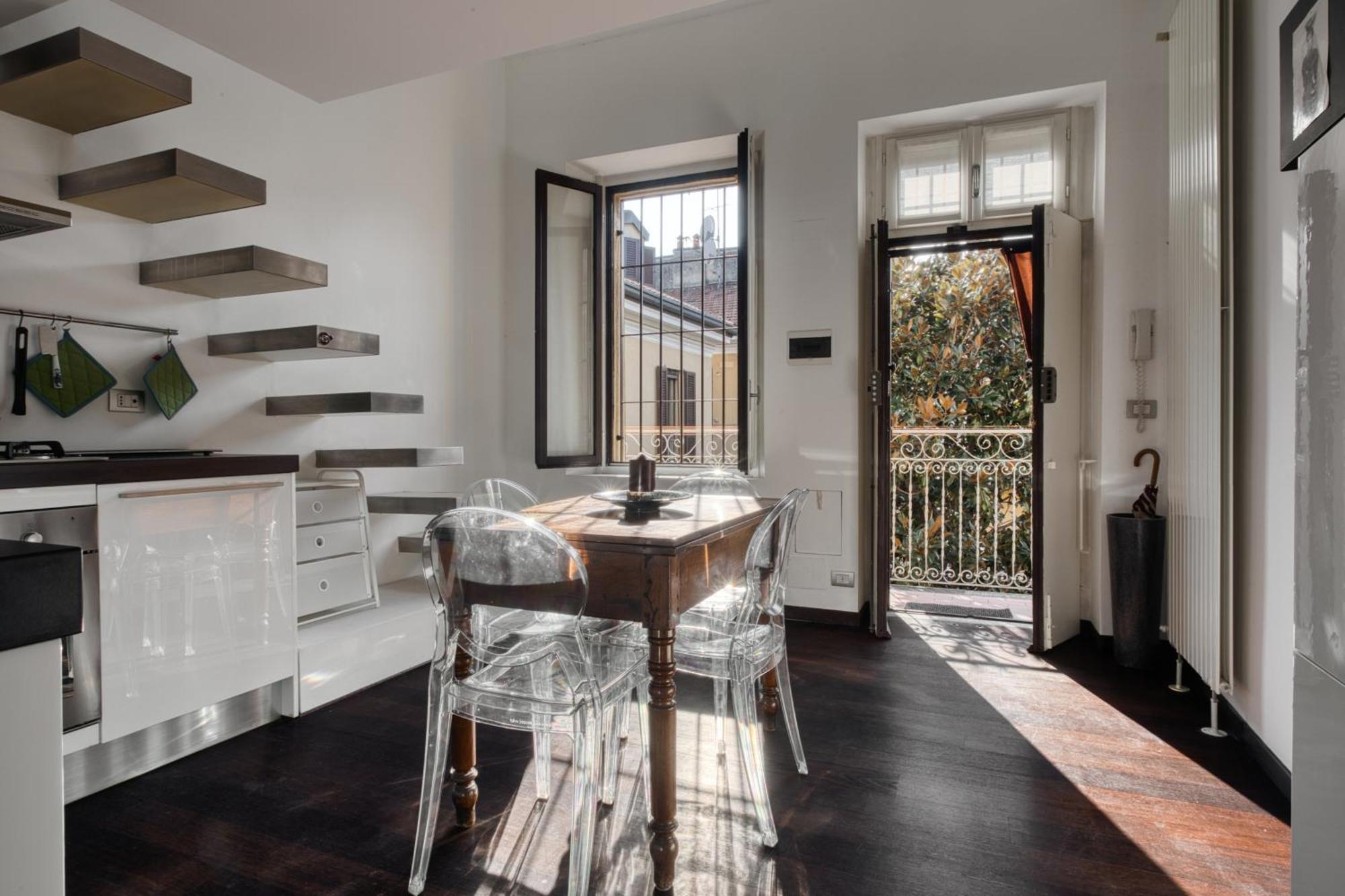 Stylish Top-floor Apt; Design Disctrict Apartment *