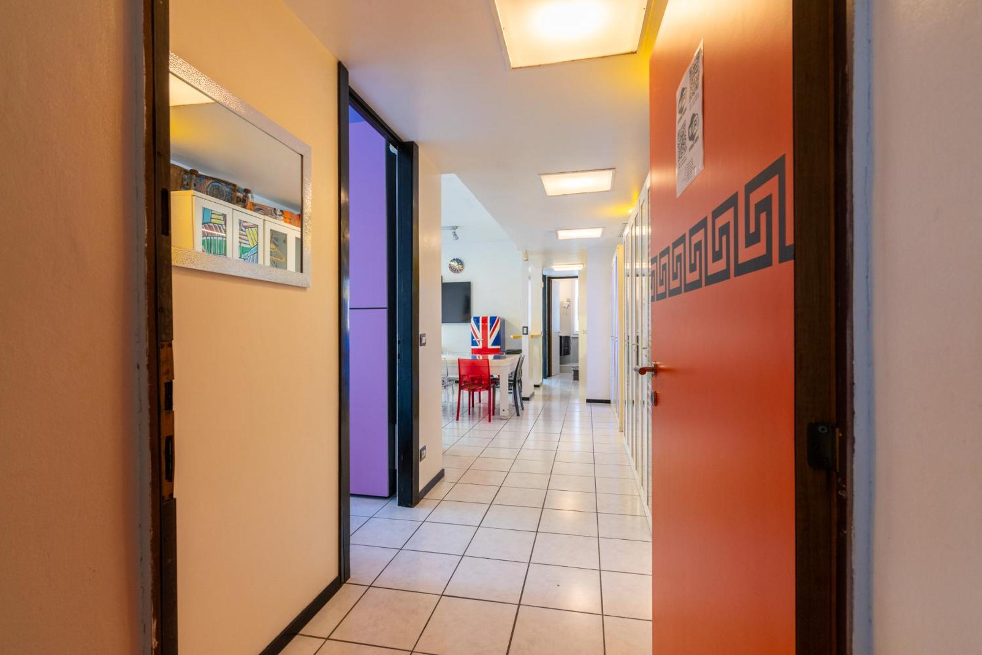 Duomo Penthouse Milan, Terrace, Park, 8 Bed Holiday home Milan