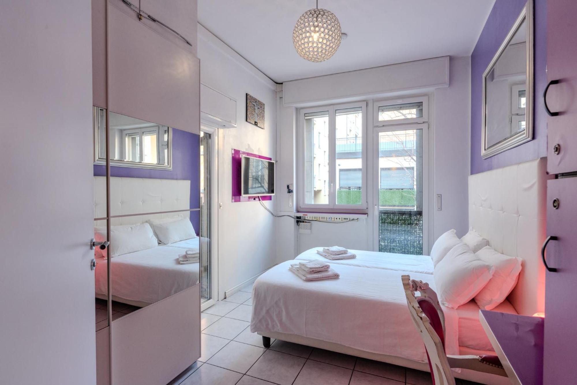 Duomo Penthouse Milan, Terrace, Park, 8 Bed Holiday home