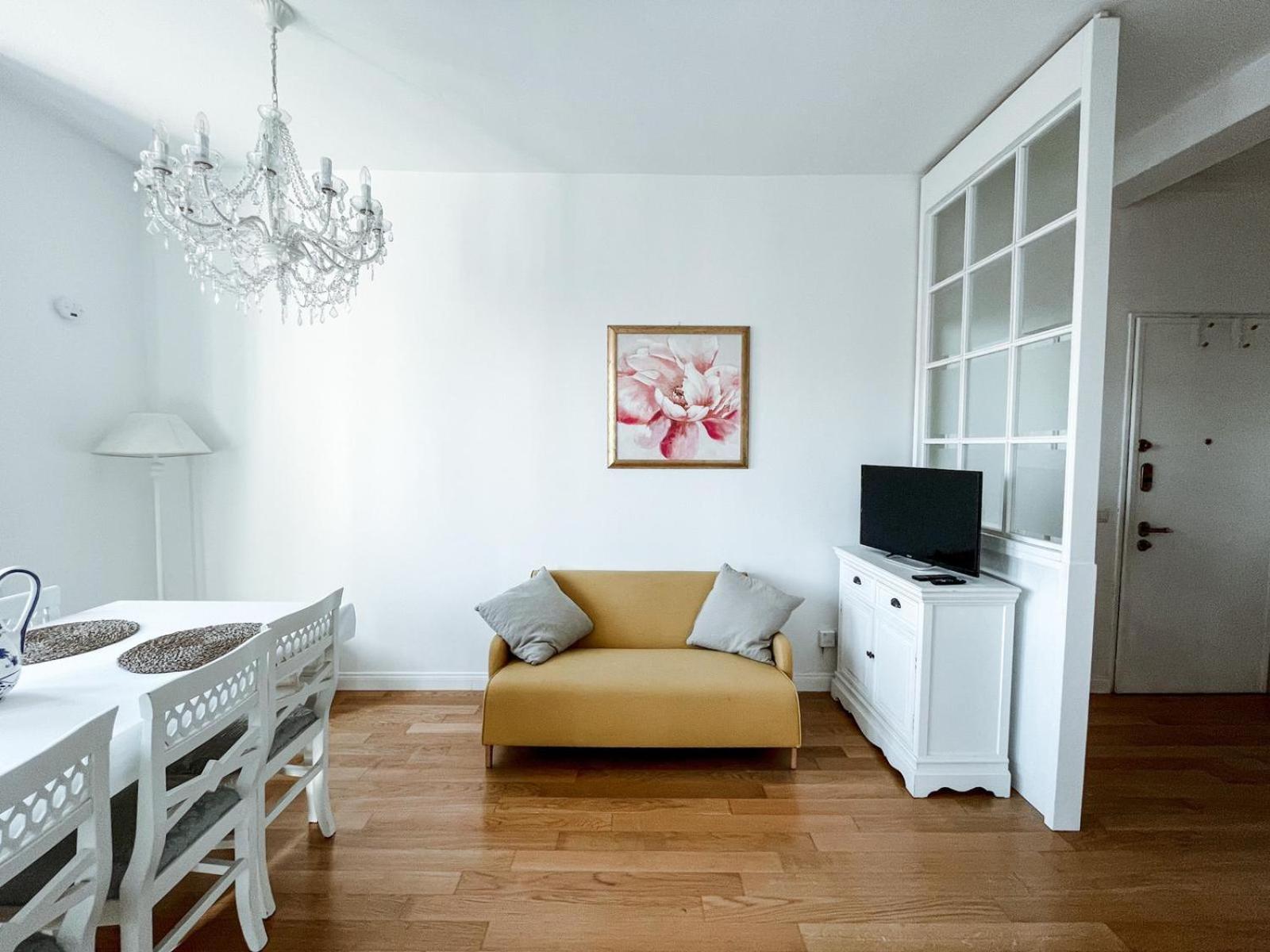 White Pearl - Citycenter - Large & Elegant Flat Milão
