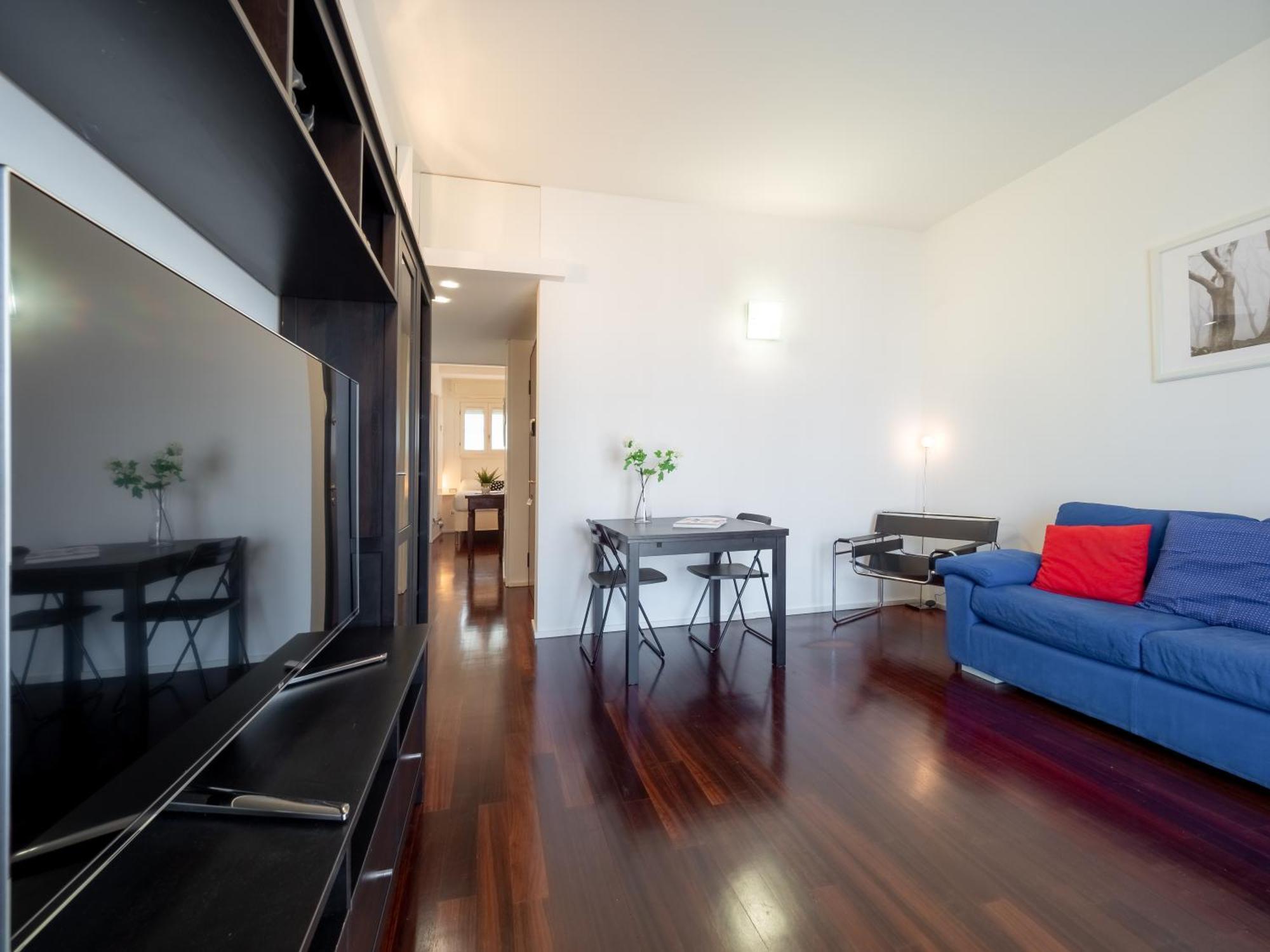 Apartment Vigliani Milan