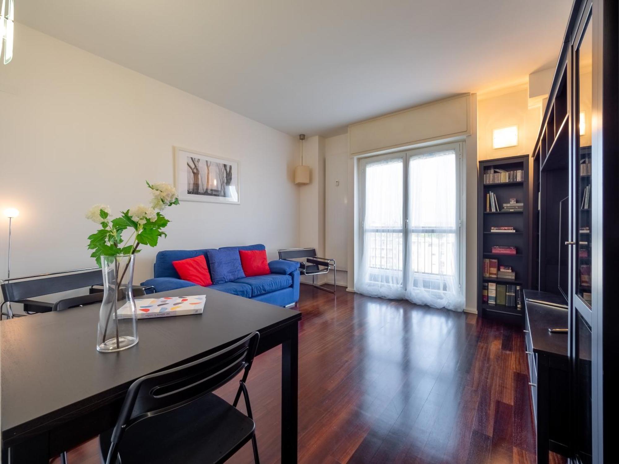 Apartment Vigliani Milan