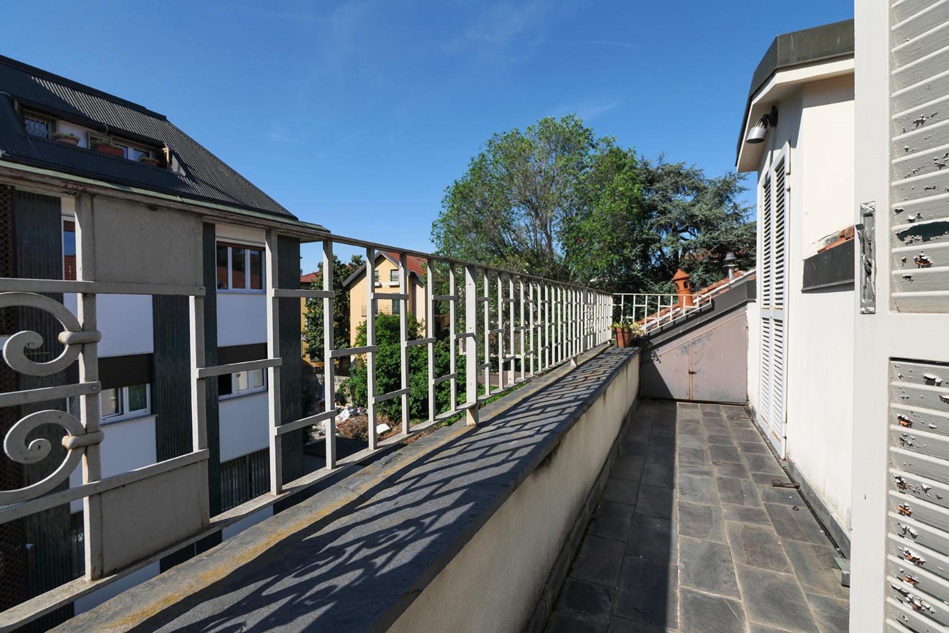 Villa Frascati With Garden - City Life