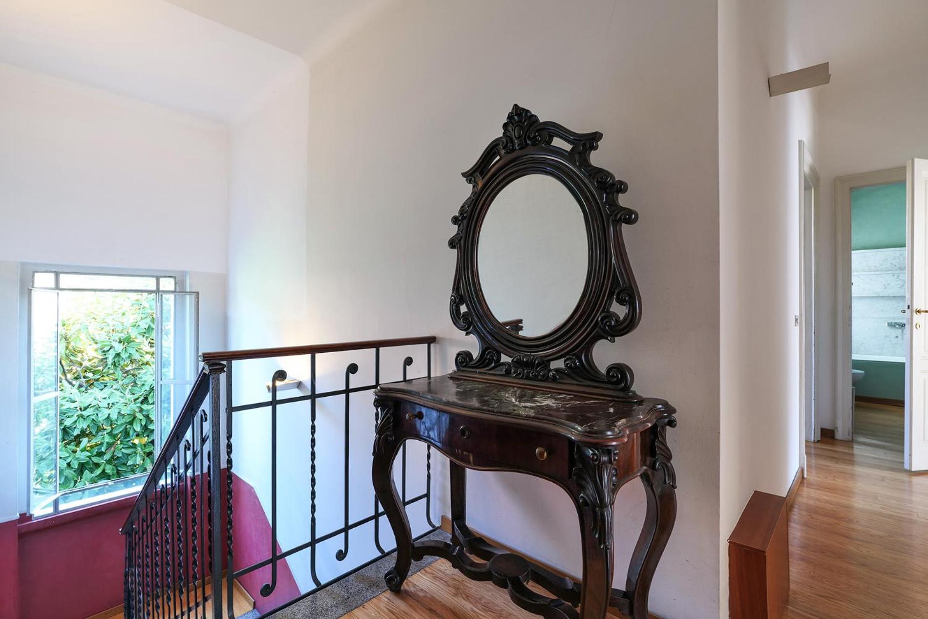 Villa Frascati With Garden - City Life *