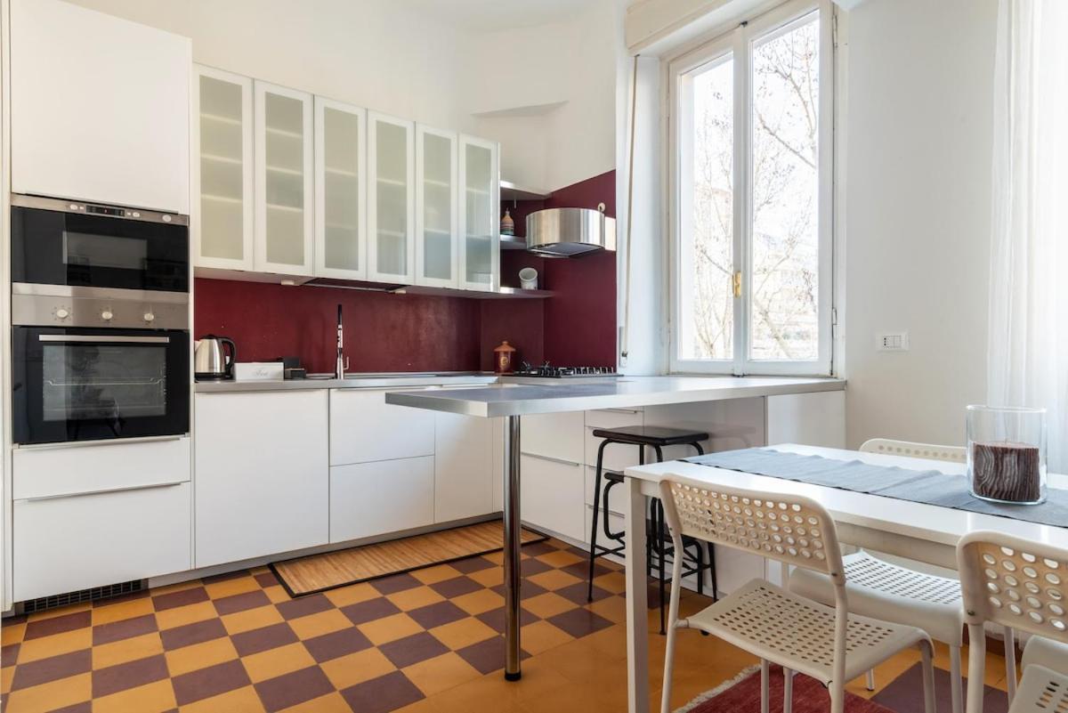 Trilocale Gorki Savona Milan