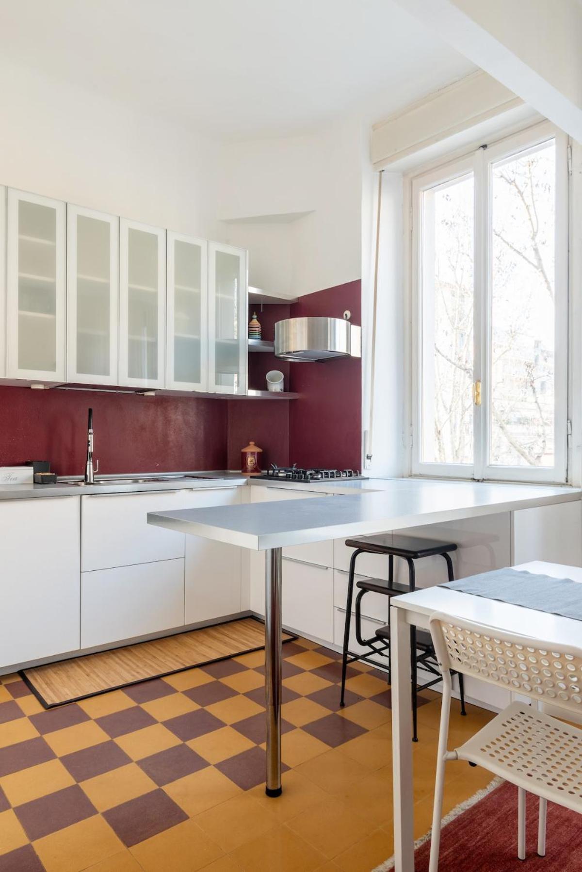 Apartment Trilocale Gorki Savona Milan