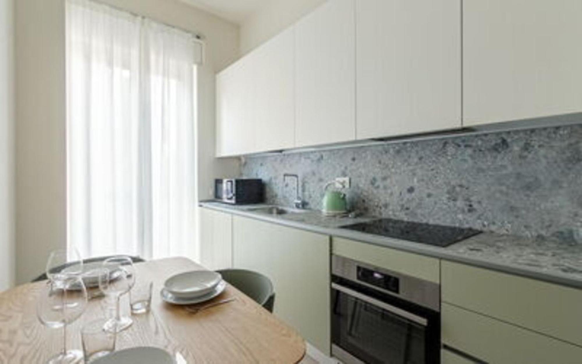 Palazzo Visconti Di Modrone, Two Beautiful By Halldis *