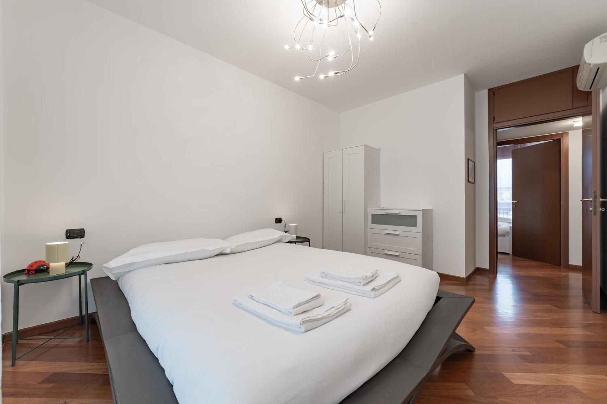 Apartamento 10 Minutes From Bocconi, Elegance And Comfort