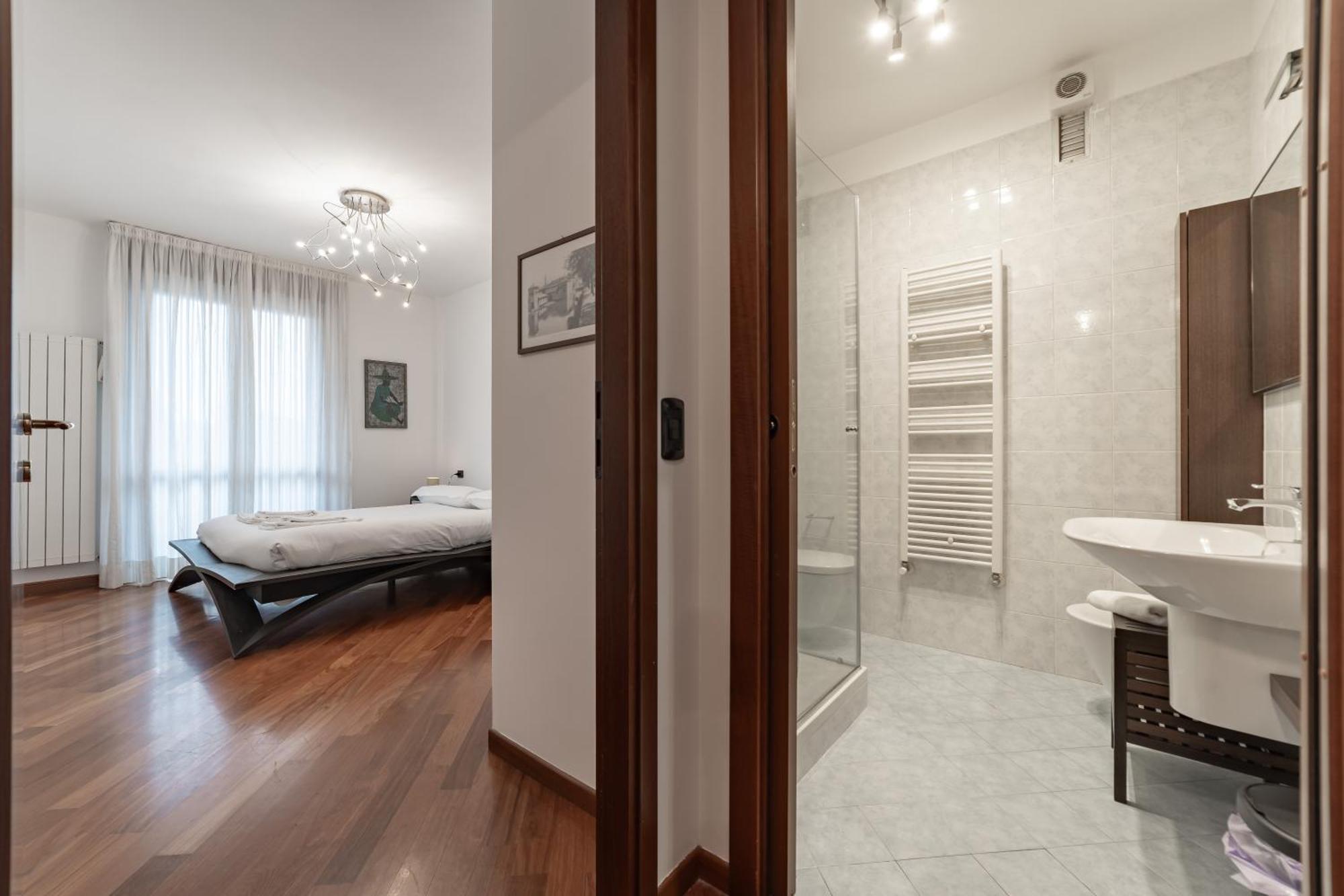 Apartamento 10 Minutes From Bocconi, Elegance And Comfort Milão