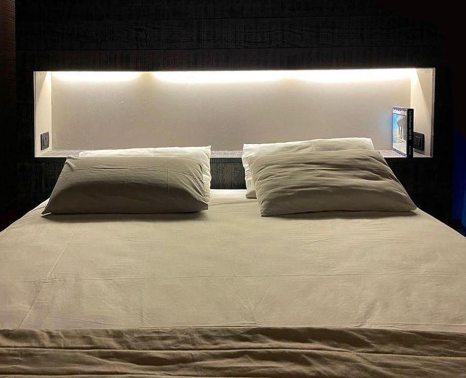 Apartment Design Artist *