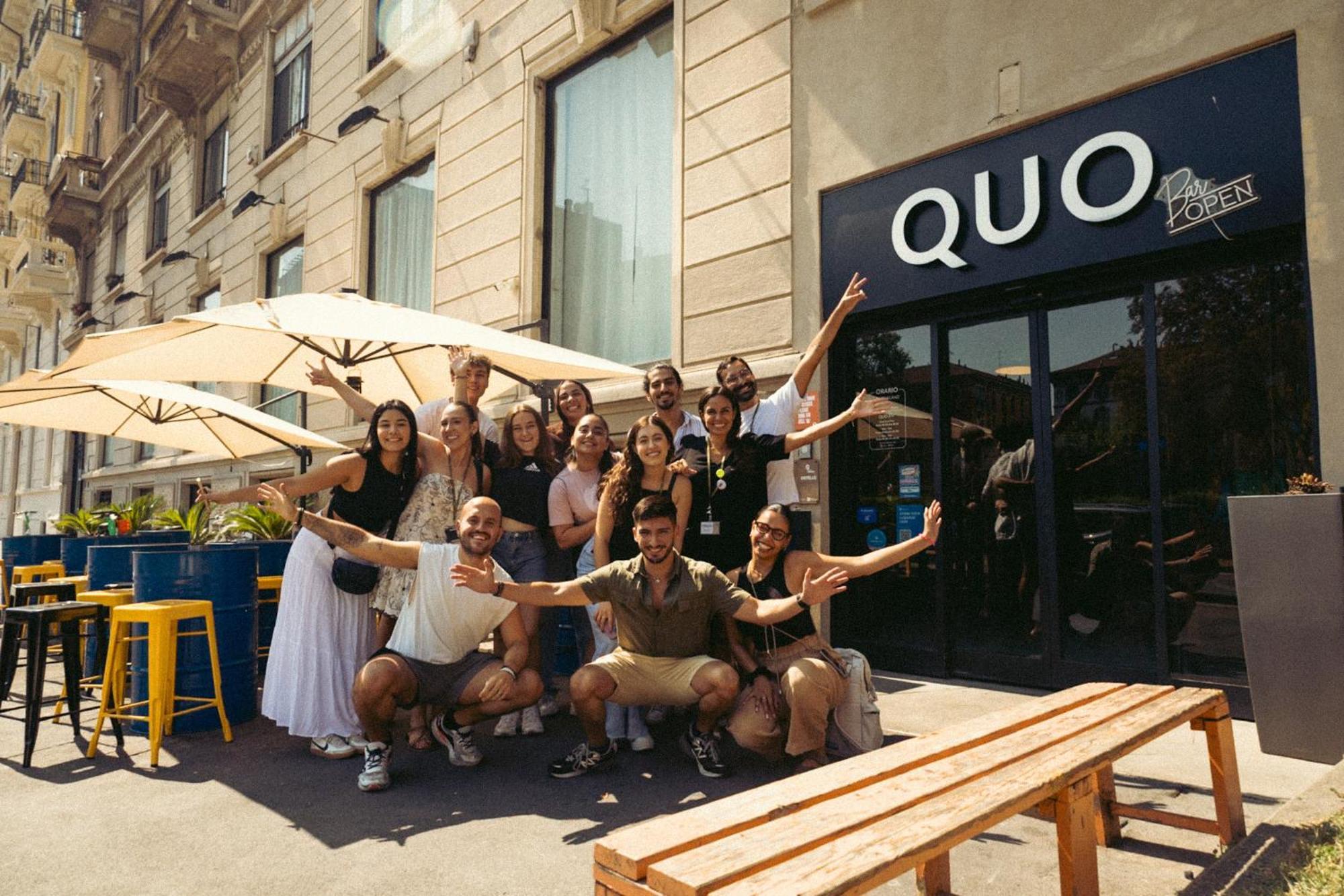 Hostel Quo *