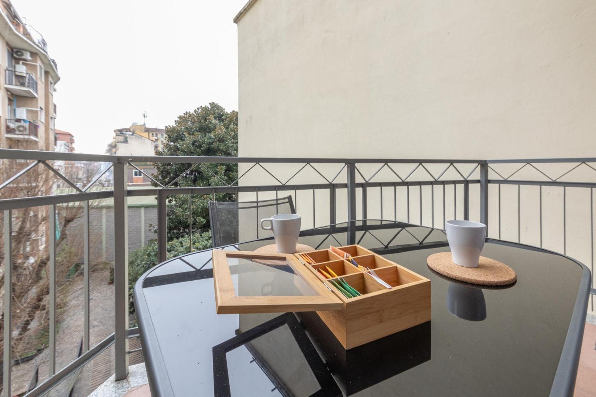 Apartment Modern And Comfortable In Cenisio Area